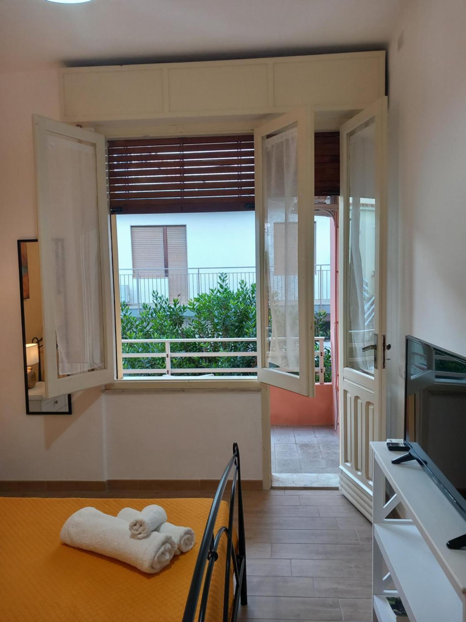 Divina Cuspide Bed & Breakfast Guspini Exterior photo